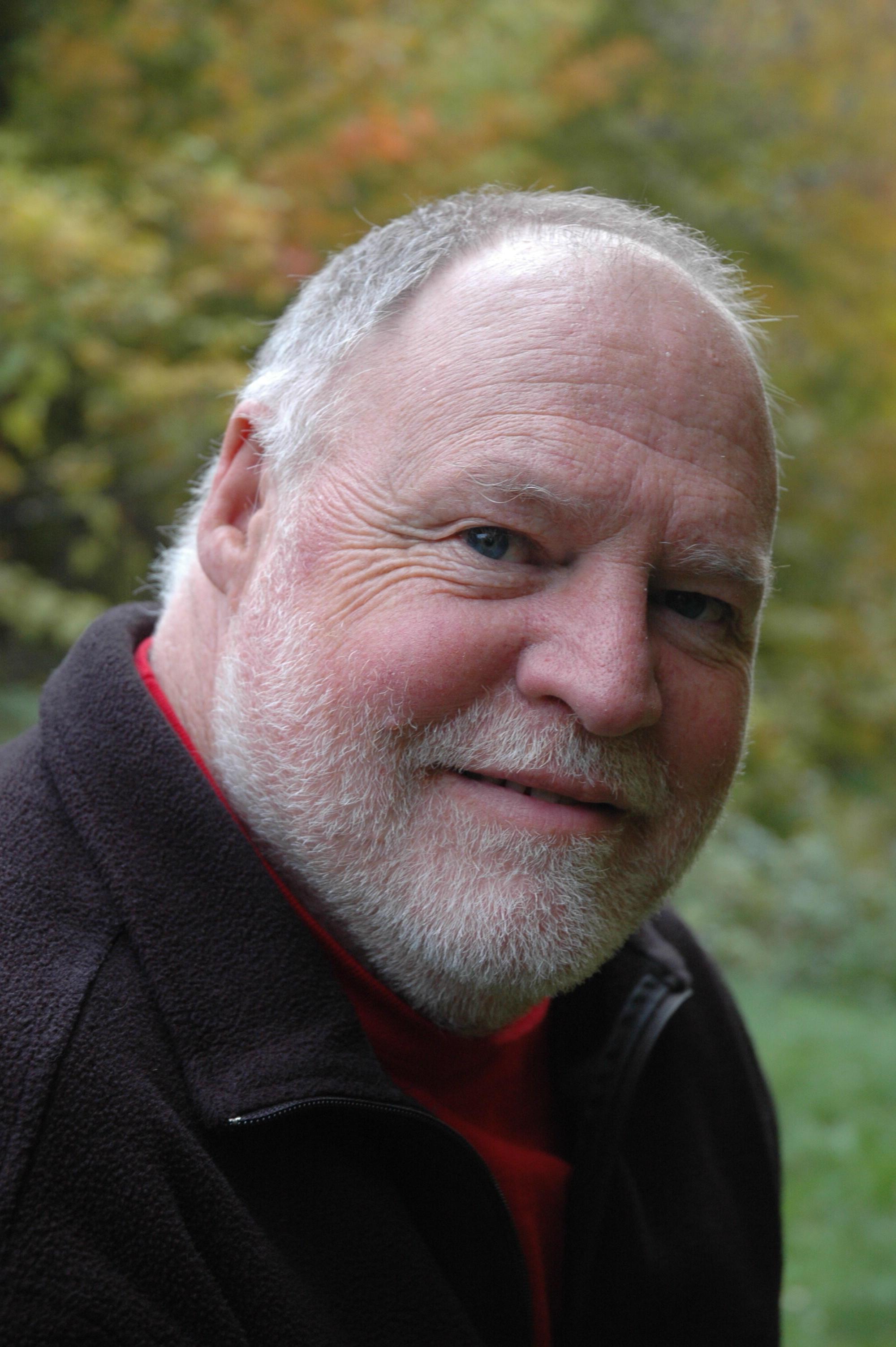 Headshot photo of Bob Briscoe